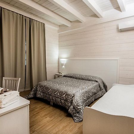 مبيت وإفطار Marina di Ginosa Le Camelie المظهر الخارجي الصورة